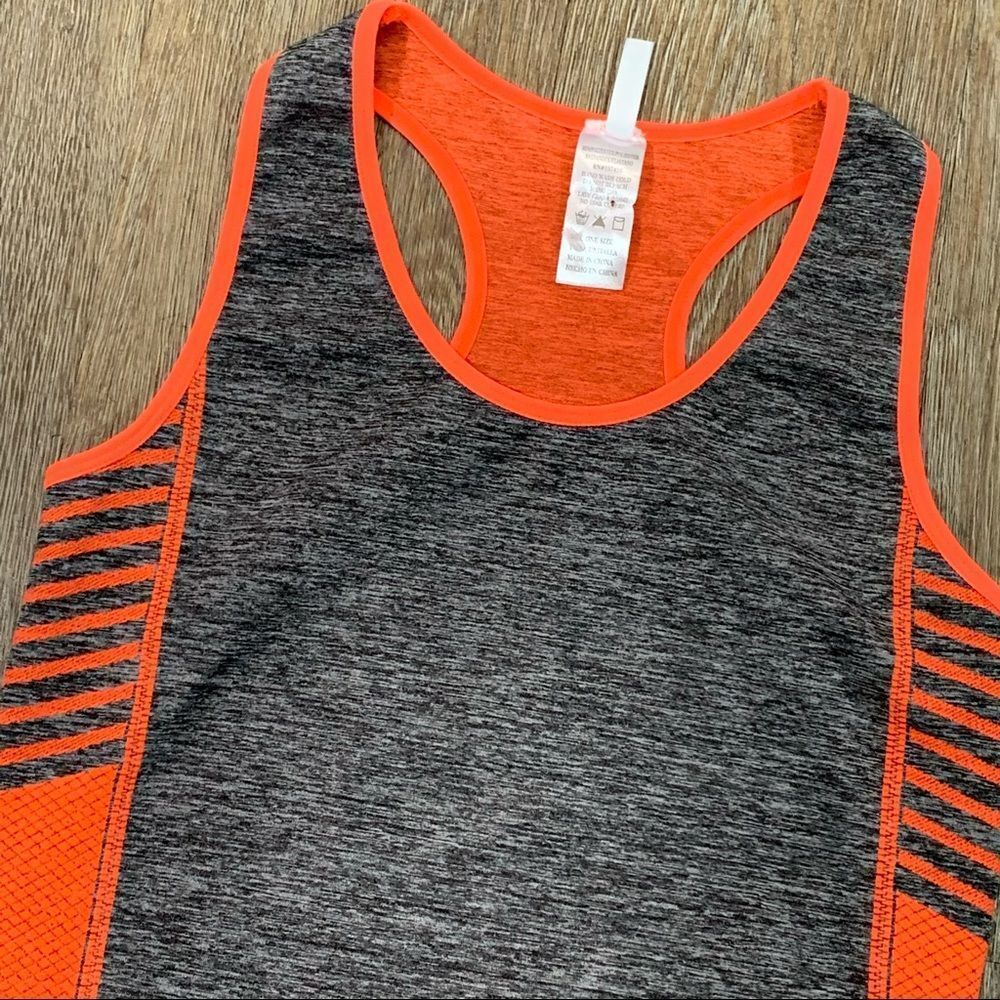 Workout Tank Top - Picture 2 of 5